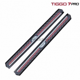 Порог-ступенька Виталити для Tiggo 7 pro (красный)