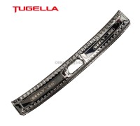 Накладка на порог багажника черный титан для Tugella